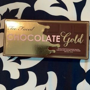 Too faced chocolate gold eyeshadow